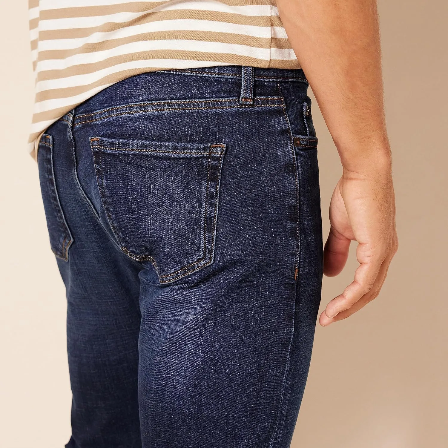 Amazon Essentials Men's Slim-Fit Jeans