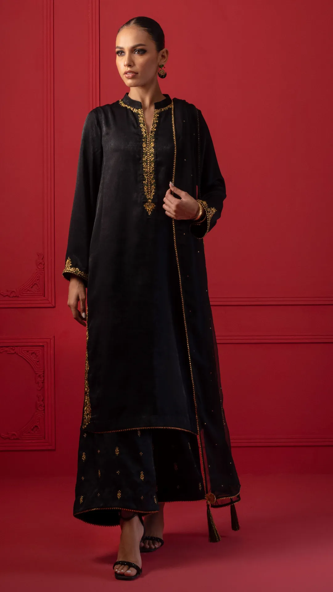 Baraysham By Najia Zia Stitched 2 Piece Winter Collection'2025-Shab-e-Mah