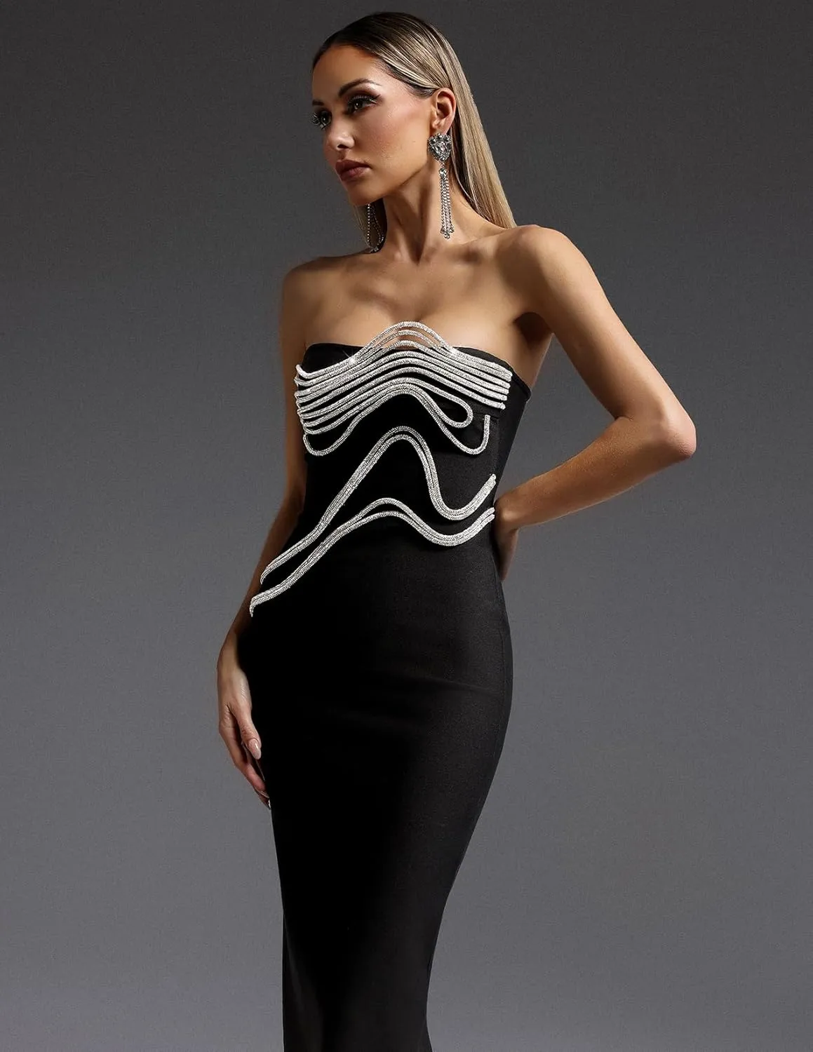 BELLA BARNETT Black Strapless Shining Irregular Silver Wave Chains Cocktail Dress Stylish Visual Impact Bodycon Elegant Dress