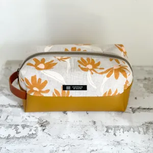 Boxy Pouch