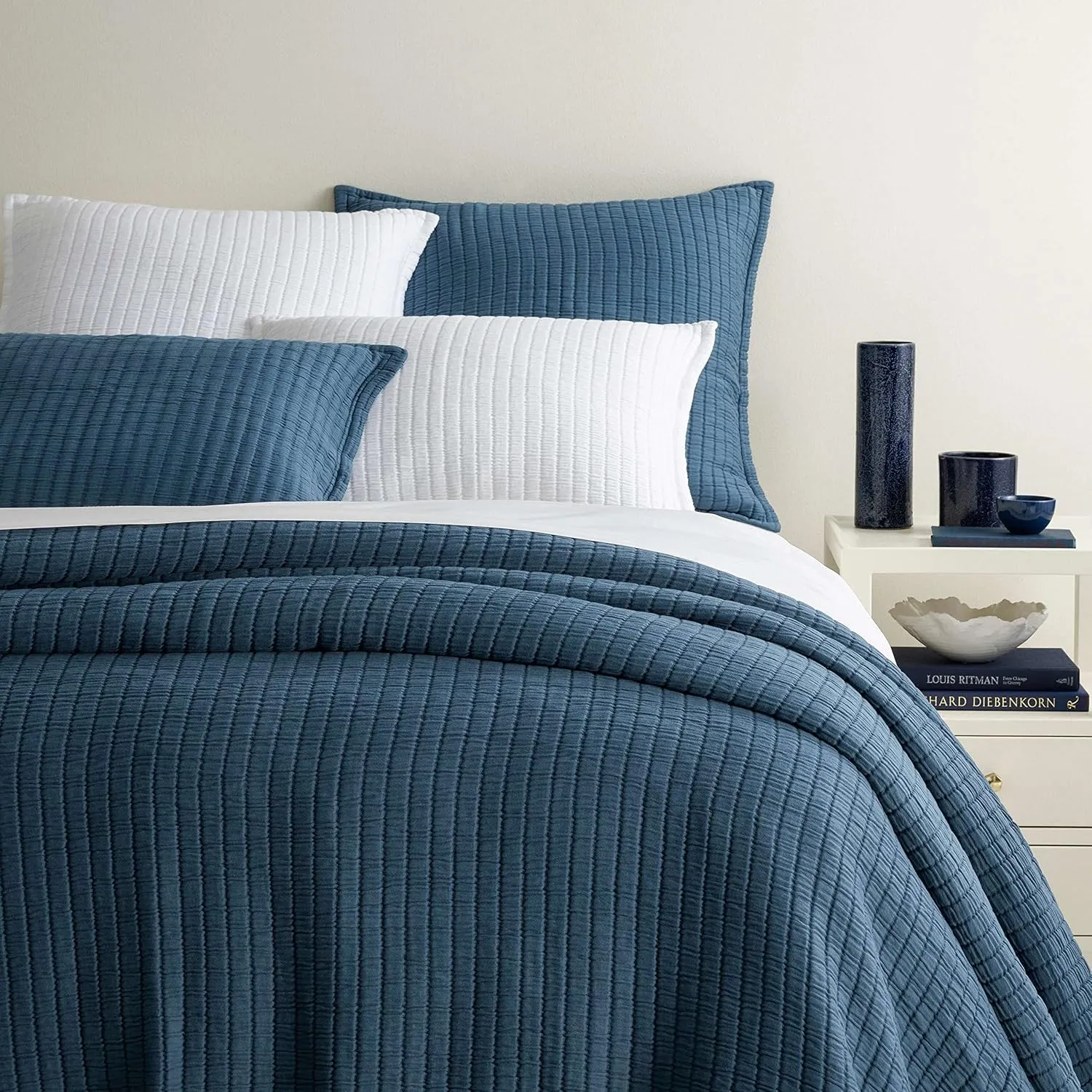 Boyfriend Aegean Matelasse Coverlet, Queen Size, Blue Solid Pattern