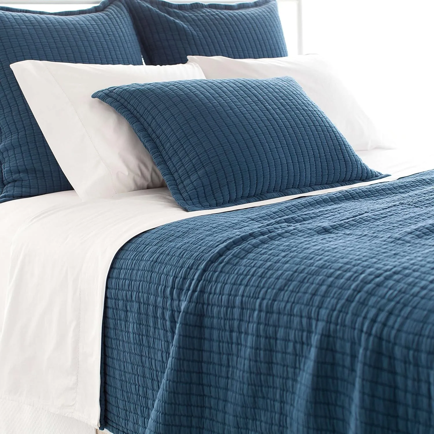 Boyfriend Aegean Matelasse Coverlet, Queen Size, Blue Solid Pattern