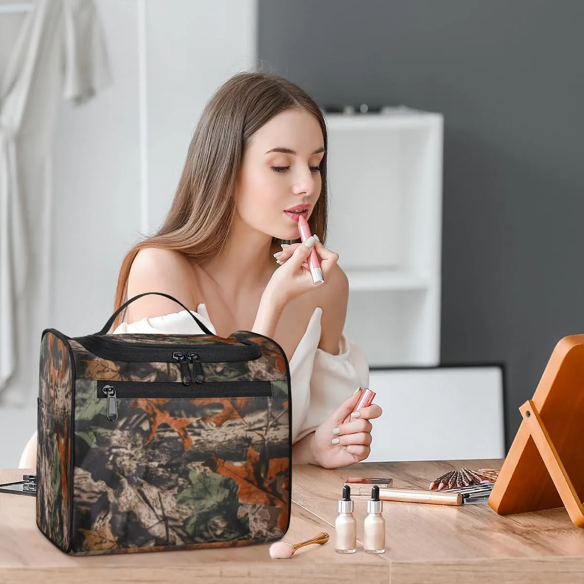 cfpolar Forest Tree Camouflage Camo Hanging Travel Toiletry Bag for Women Men, Waterproof Makeup Organizer Bag with Compartments, Portable Bathroom Cosmetic Storage Bag Case Pouch Holder