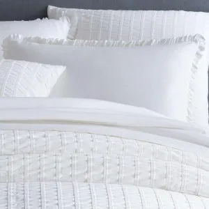 Classic Ruffle White Duvet Sham, Standard Size, White Solid Pattern