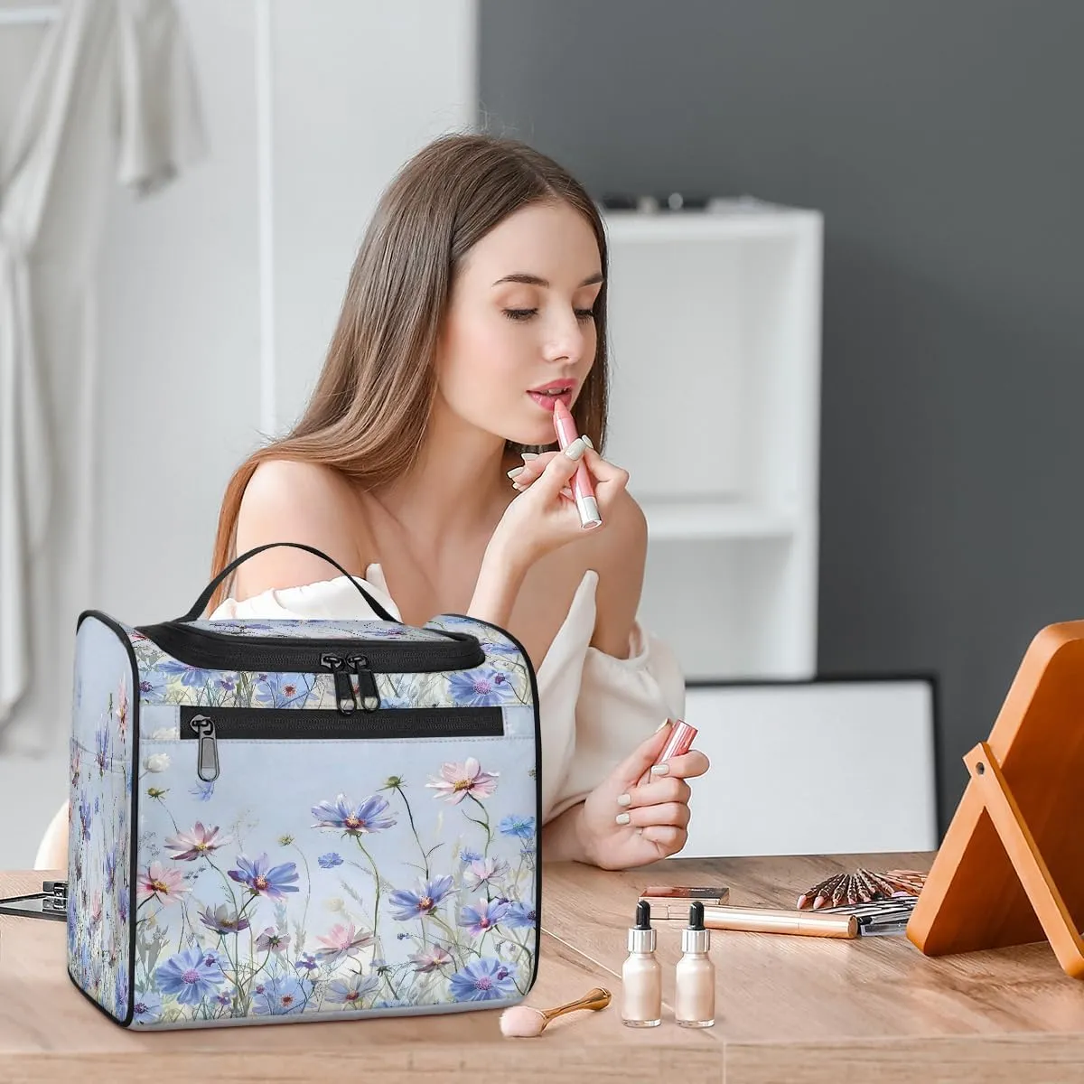 Daisy Floral Spring Travel Toiletry Bag for Men and Women, Large Hanging Makeup Bag Organizer Toiletries Bag for Travel, Cosmetic Bag with Handle