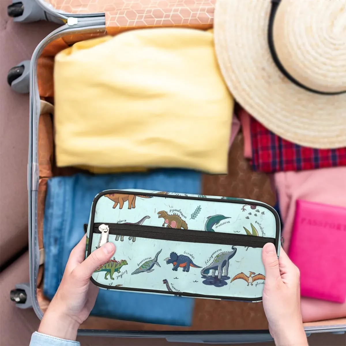 Doodle Dinosaur Toiletry Bag for Boys Men, Travel Toiletry Bag for Woman Cosmetic Makeup Bag, Waterproof Shaving Bag for Toiletries Accessories Travel Essentials