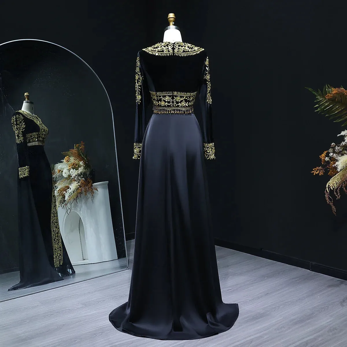 Elegant Black Velvet 2 Pieces Evening Dress with Gold Beaded SS241