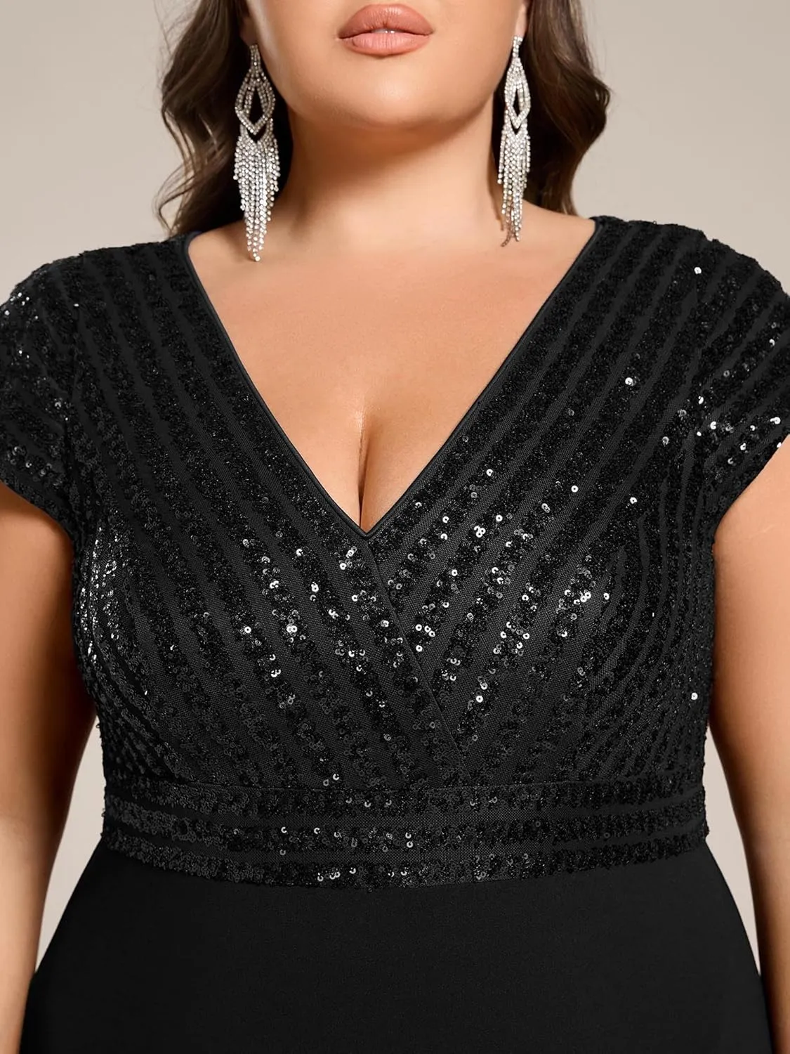 Ever-Pretty Plus Women's Summer V Neck A Line Sequin Cap Sleeves Tea Length Plus Size Formal Wedding Guest Dresses