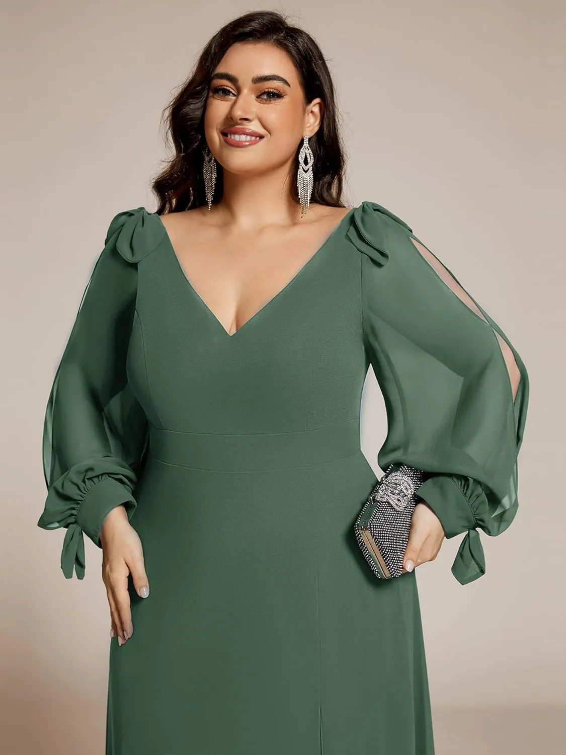 Ever-Pretty Women's V-Neck Elegant Chiffon Long Sleeve Plus Size Side Slit Formal Dress 80116-DA