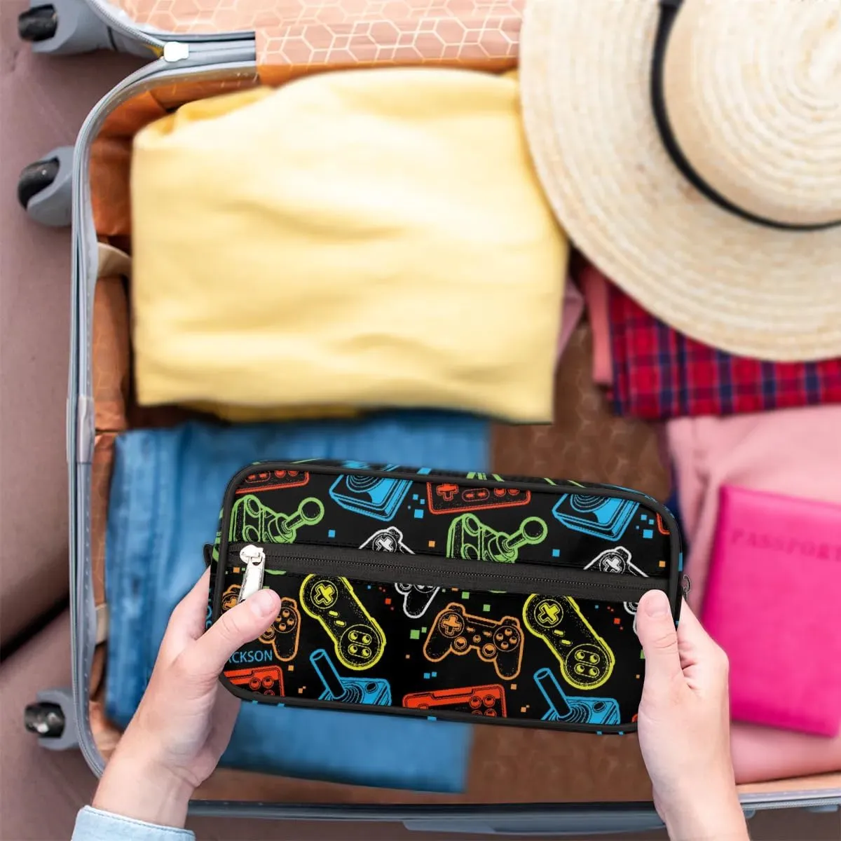 Gaming Cool Print Toiletry Bag for Boys Men, Travel Toiletry Bag for Woman Cosmetic Makeup Bag, Retro Video Game Controller Waterproof Shaving Bag for Toiletries Accessories Travel Essentials