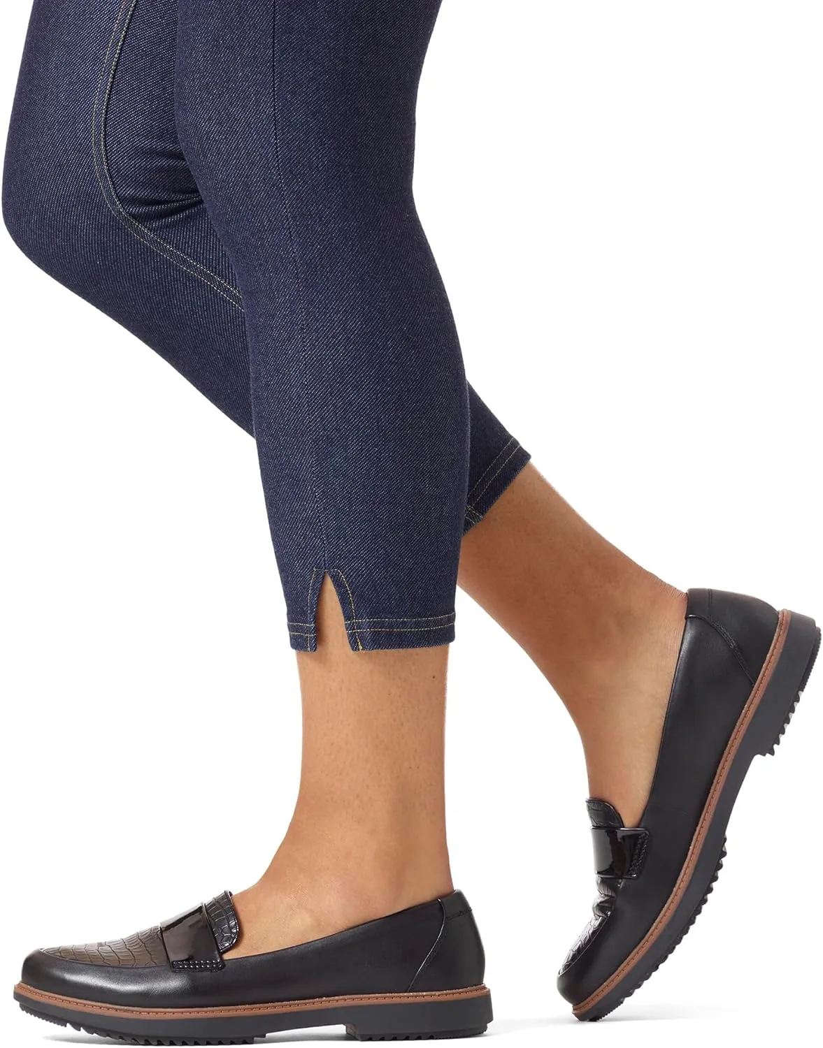 HUE Women's Essential Denim Capri Leggings with Pockets and Side Slits, Comfortable Pull On Pants