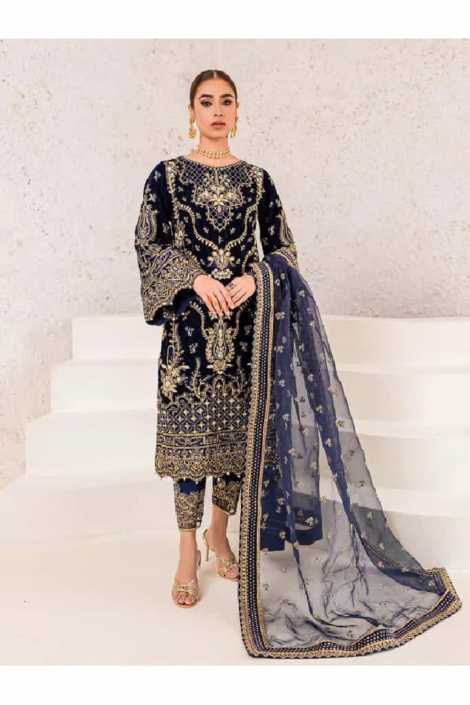 Insiyah 03 || EMBROIDERED VELVET '22 || Gulaal