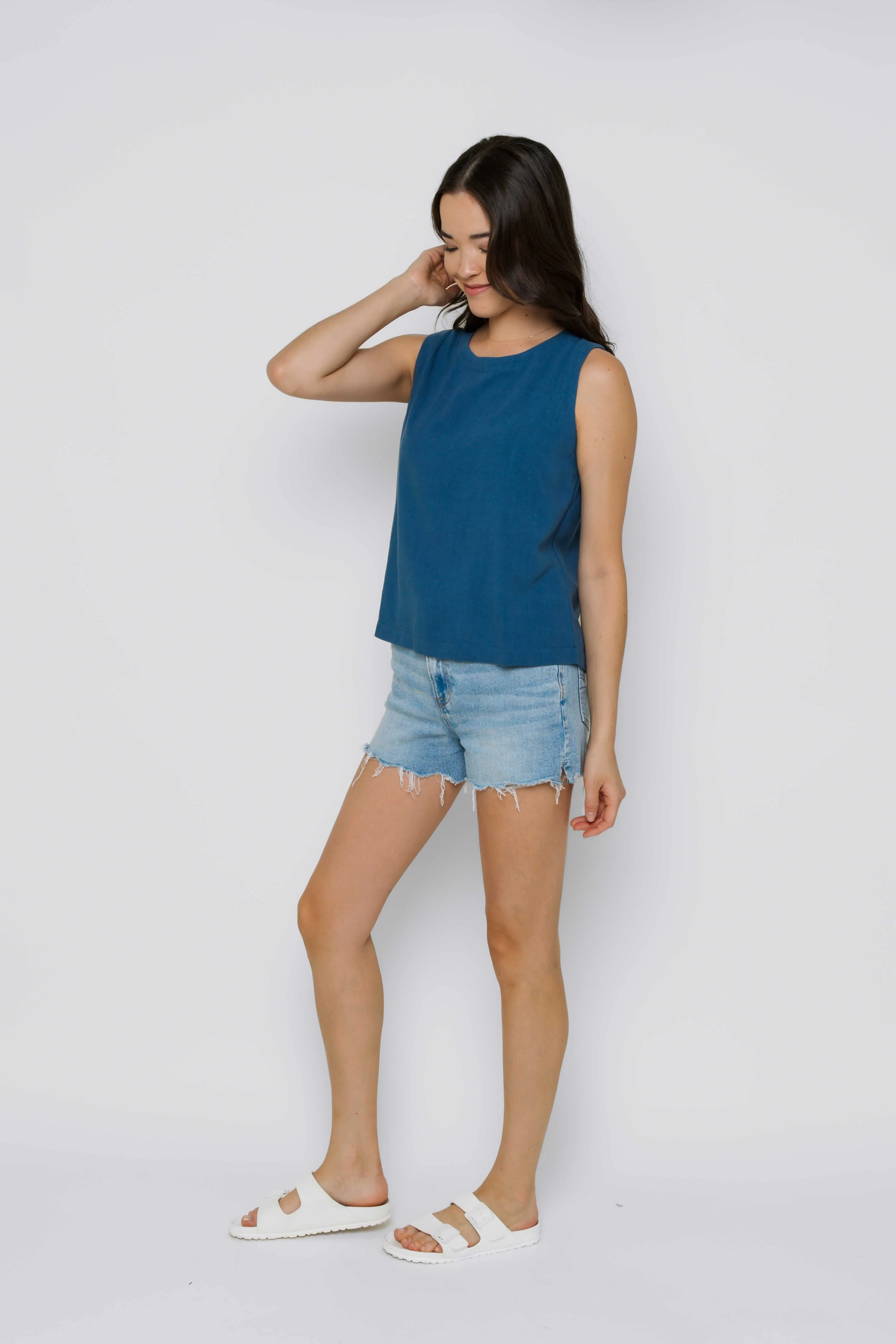 Keri-Sleeveless Woven Shell