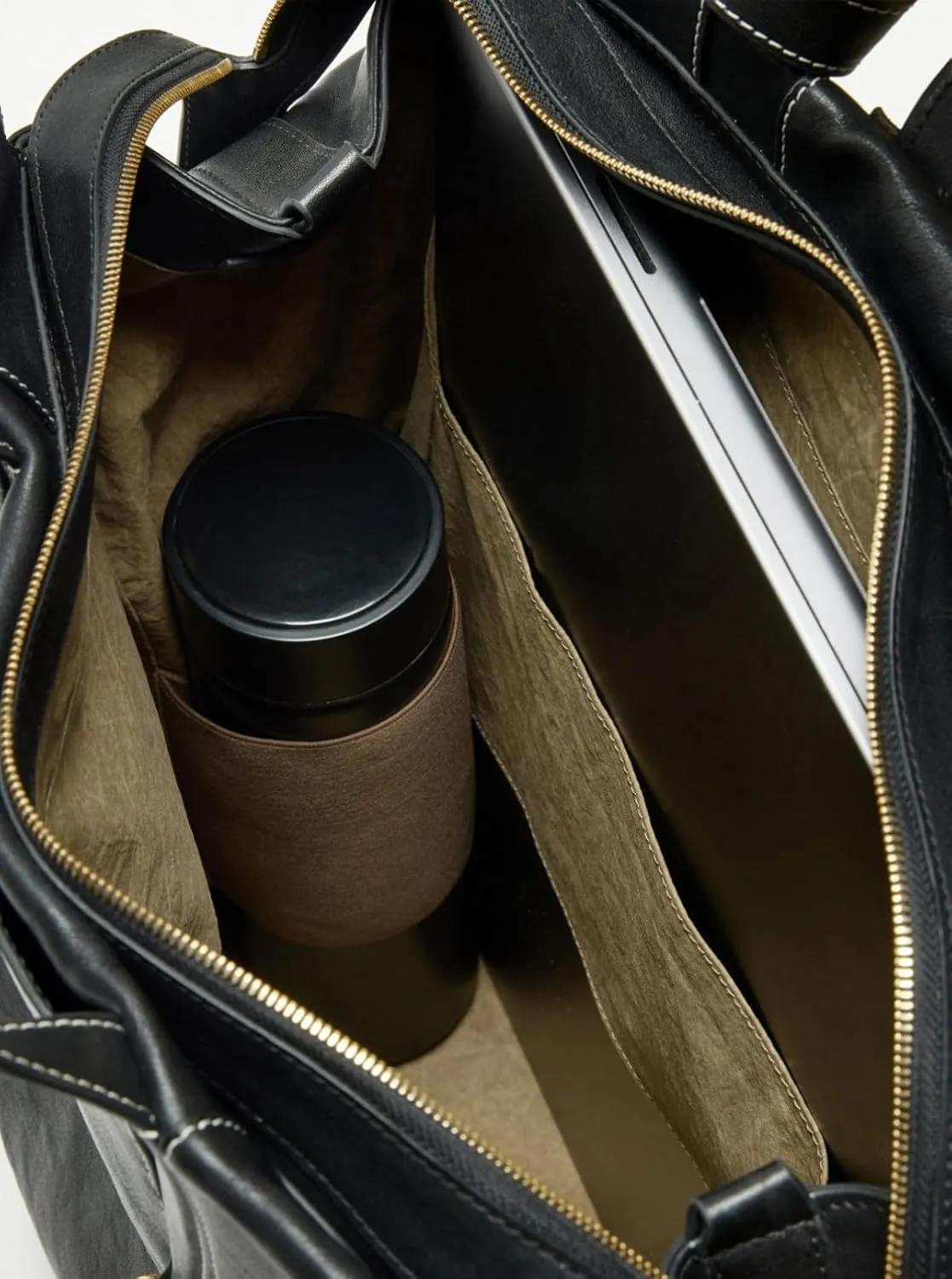 Leather Backpack Full Grain Real Leather Travel Bag and Carry-On Rucksack (Black) (Black, Genuine Leather, W35*H38*D17cm)