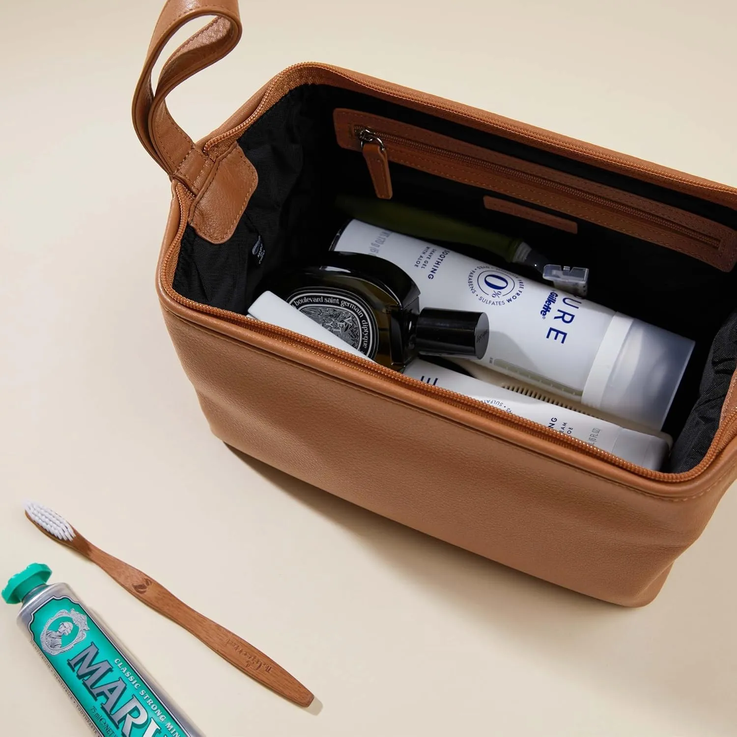 Leatherology Framed Toiletry Bag