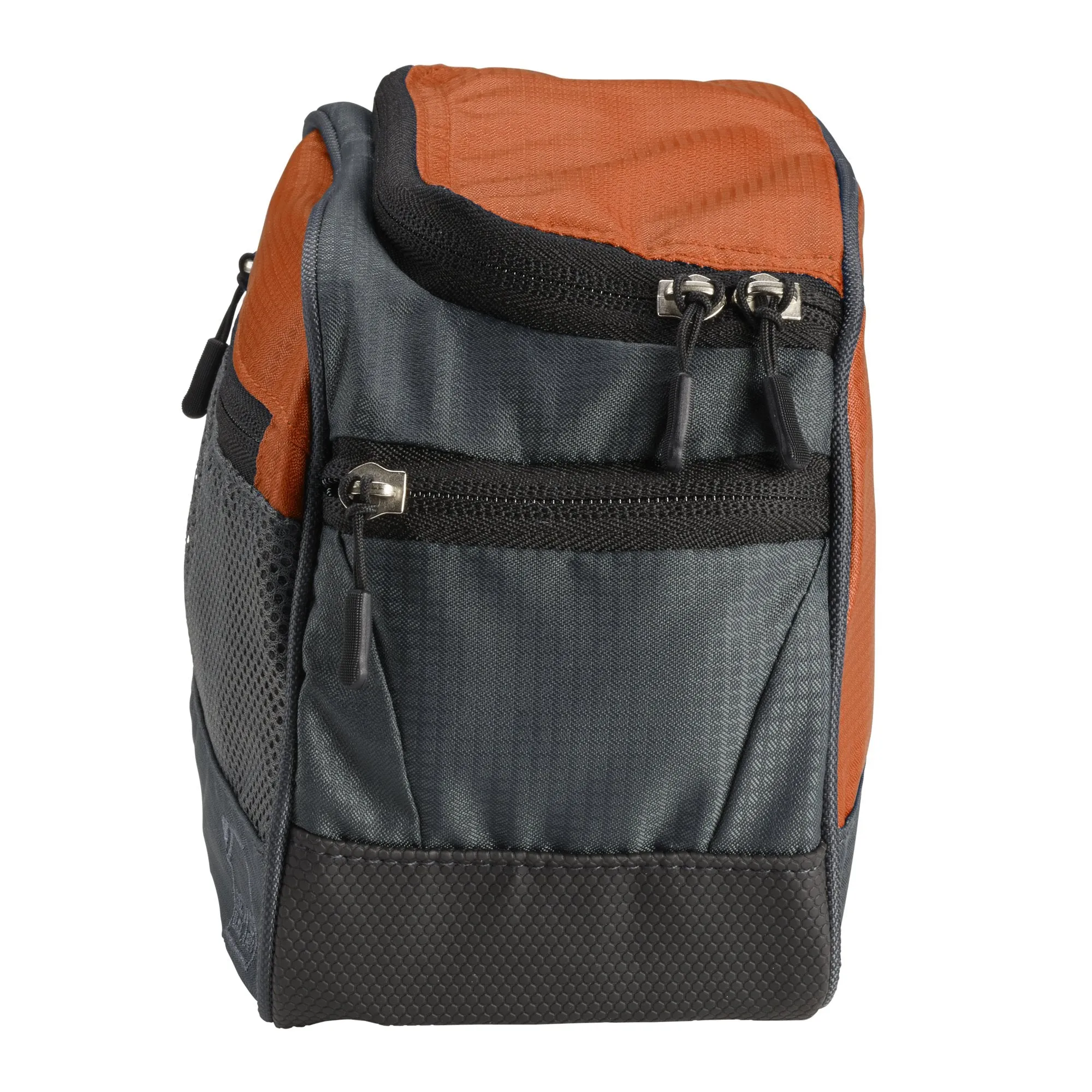 Lewis N. Clark Discovery Toiletry Kit