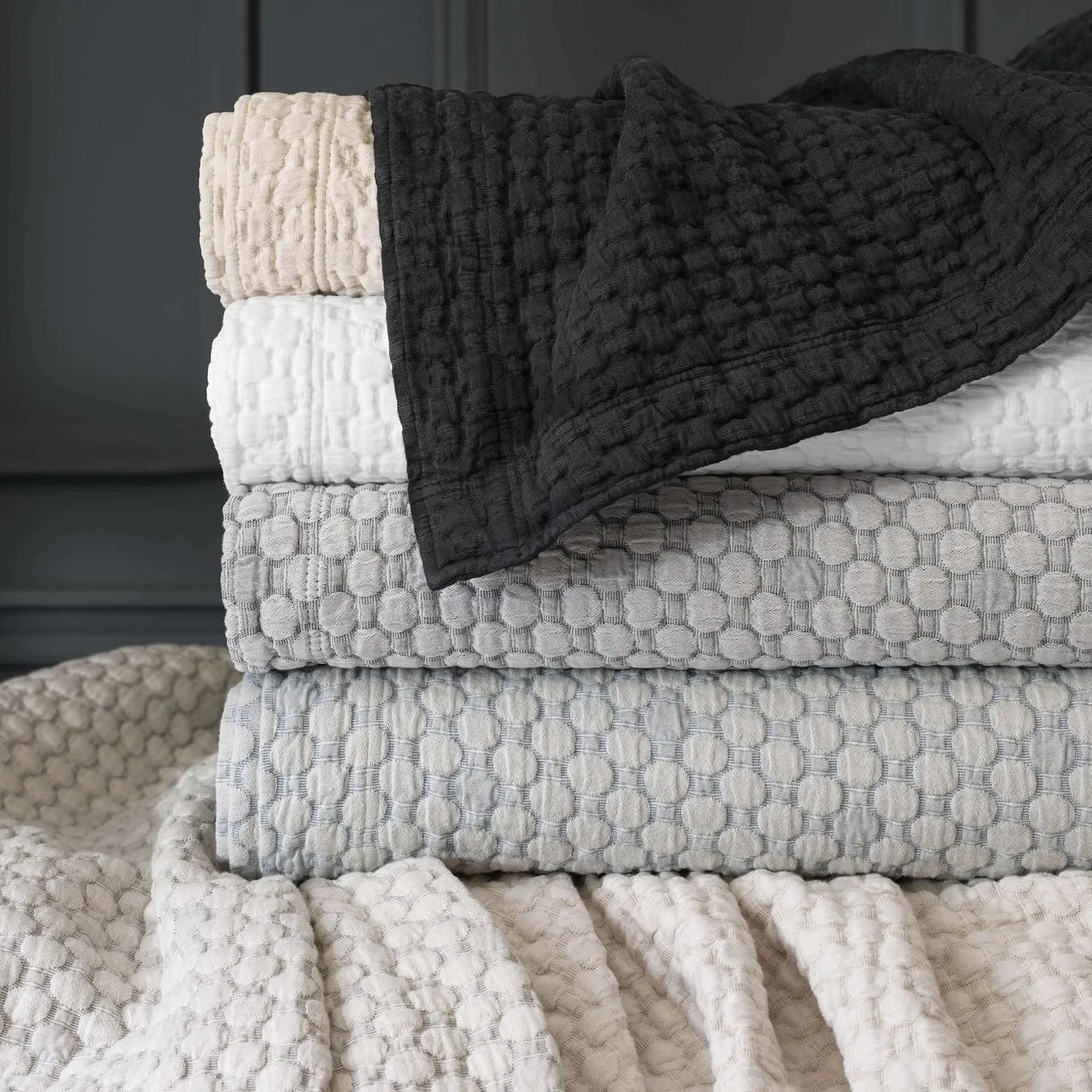 Lodi Blue Matelasse Coverlet, Queen Size, Blue Solid Pattern