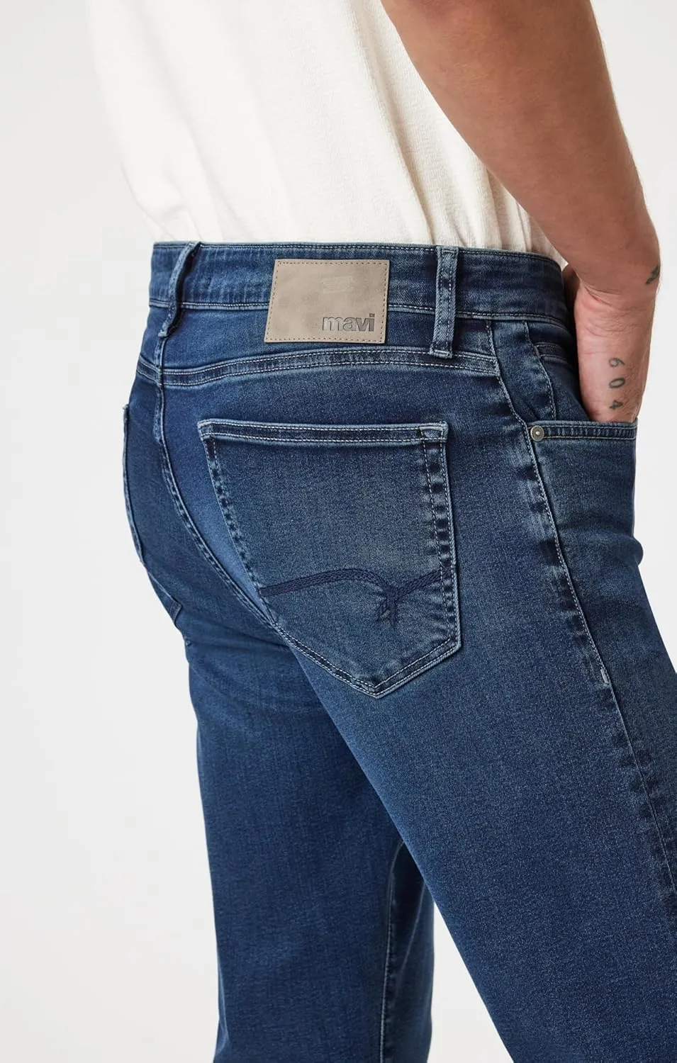 Mavi Men's Zach Regular Rise Straight Leg Jeans