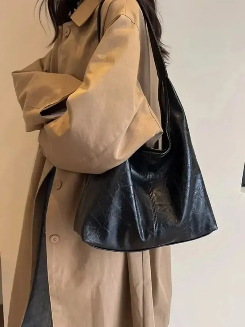 Modern Faux Leather Hobo Bag – Sleek and Versatile
