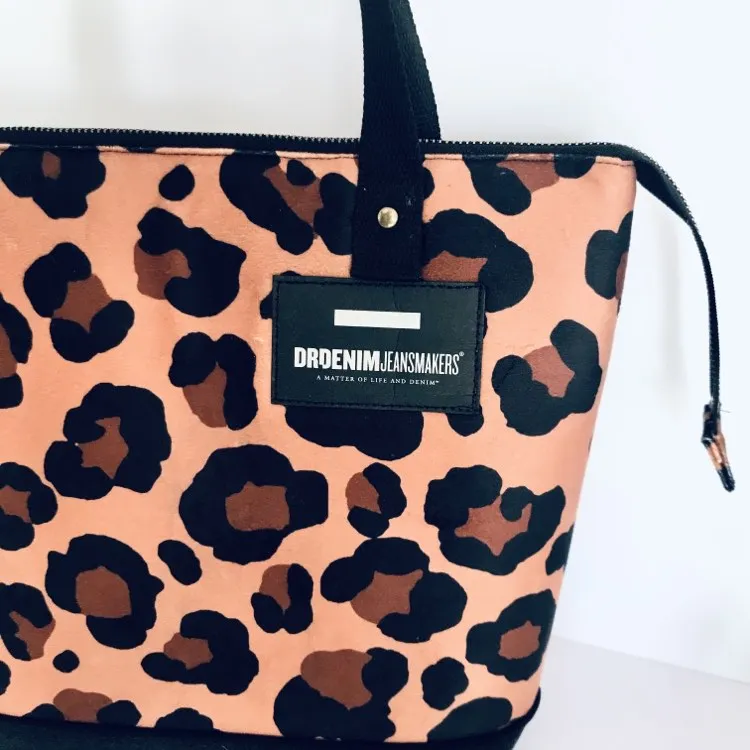 Padded tote bag - remnant leopard faux suede x black denim