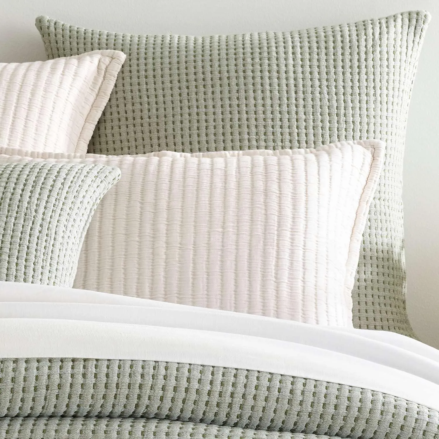 Pick Stitch Evergreen Matelasse Pillow Sham, King Size, Green Solid Pattern