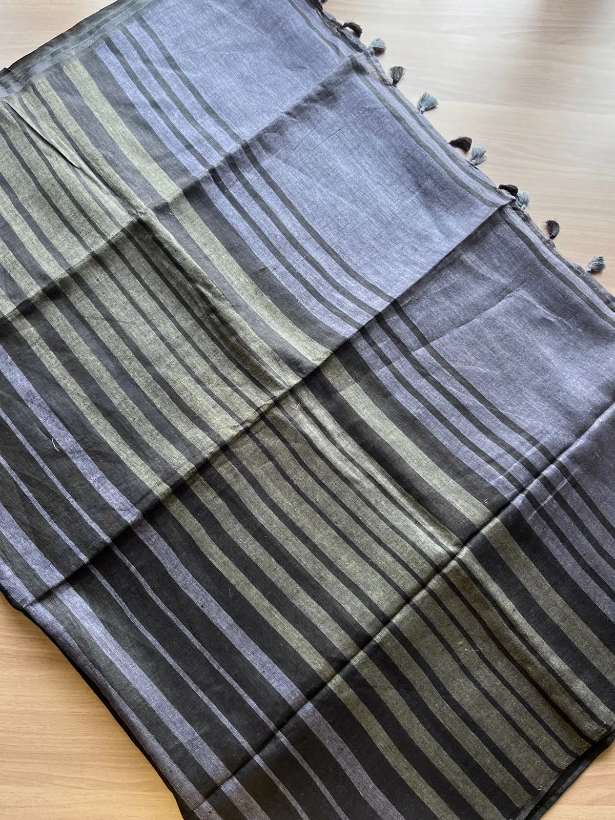 Simple Linen Saree -15524