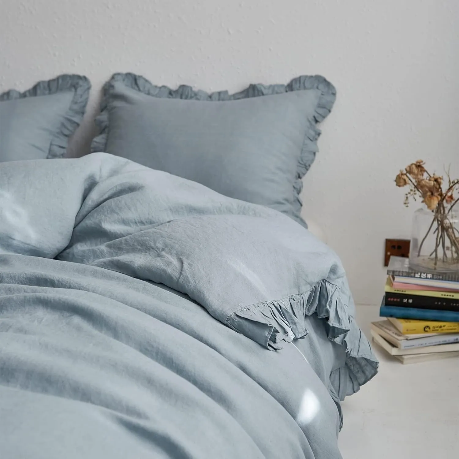 Simple&Opulence 100% Linen Duvet Cover Set, 3 PCS Natural French Flax Dusty Blue Ruffle Duvet Cover Queen Size, Breathable Comfy Linen Bedding Comforter Cover with 2 Pillowcases(Dusty Blue, 88" X 92")