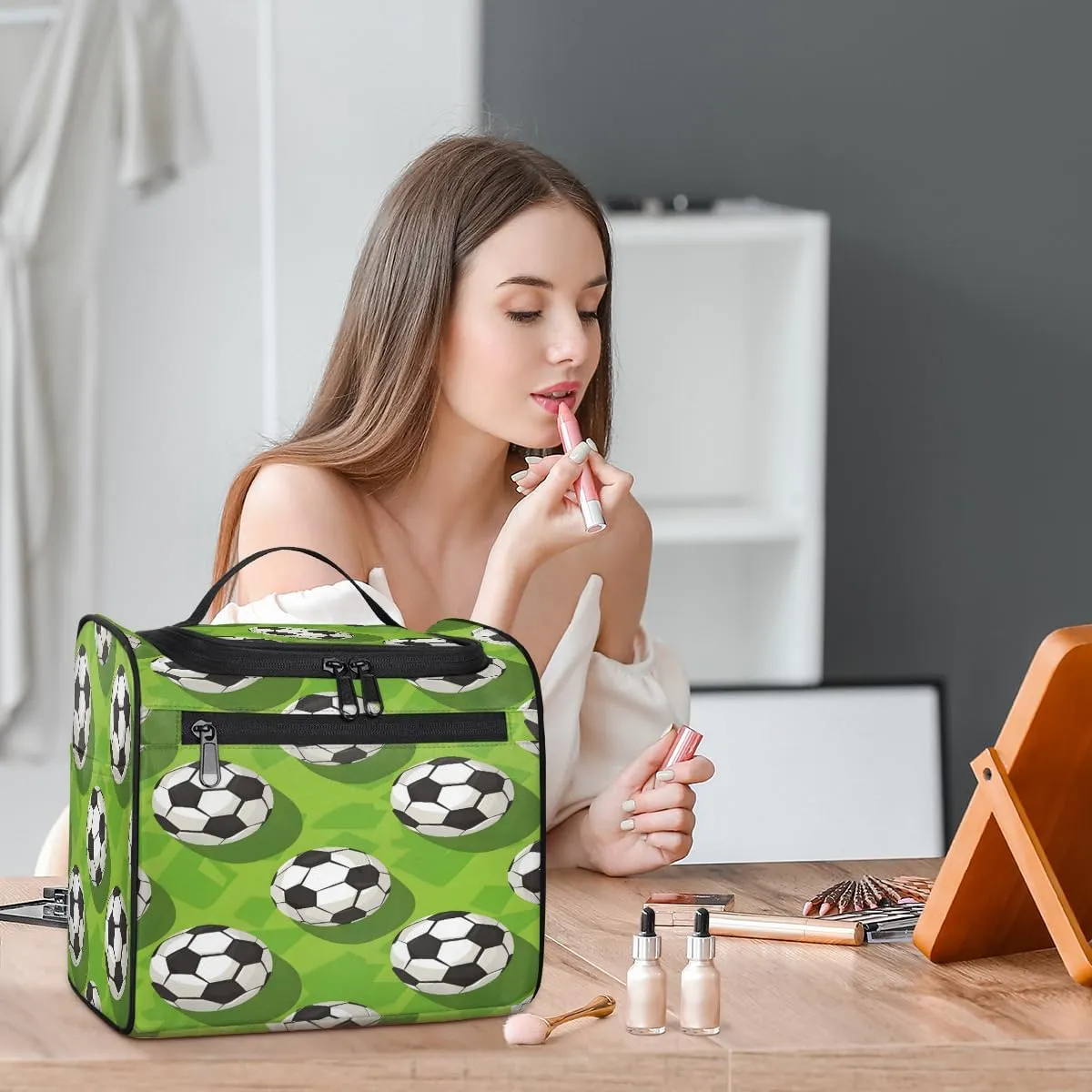 Sport Soccer Ball Travel Toiletry Bag for Women Large Capacity Wide-open Makeup Organizer Cosmetic Travel Bags for Toiletries