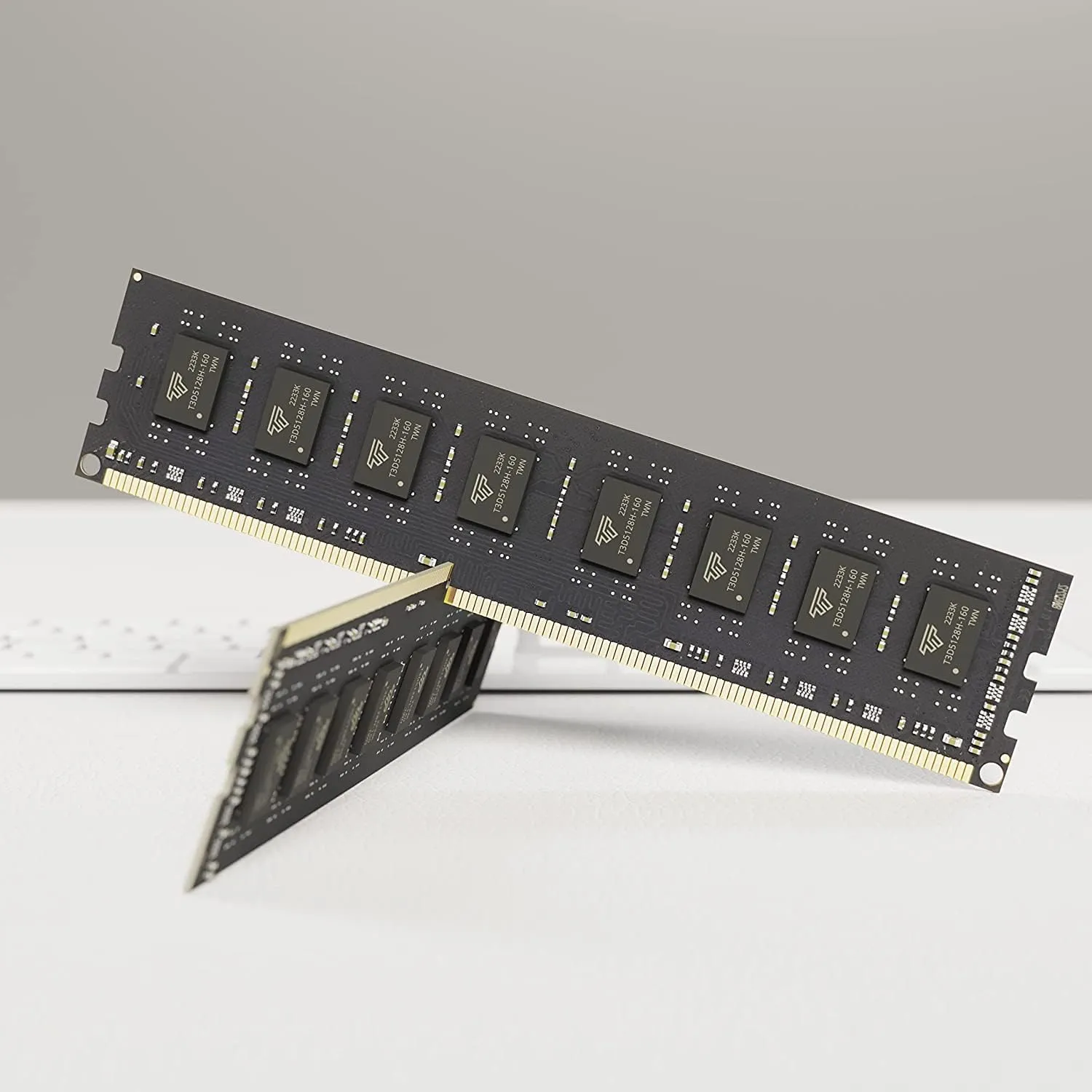 Timetec 80GB KIT(10x8GB) DDR3 / DDR3L 1333MHz PC3-10600 Non-ECC Unbuffered 1.5V / 1.35V CL9 2Rx8 Dual Rank 240 Pin UDIMM PC Desktop Computer Memory RAM Module Upgrade (80GB KIT(10x8GB))