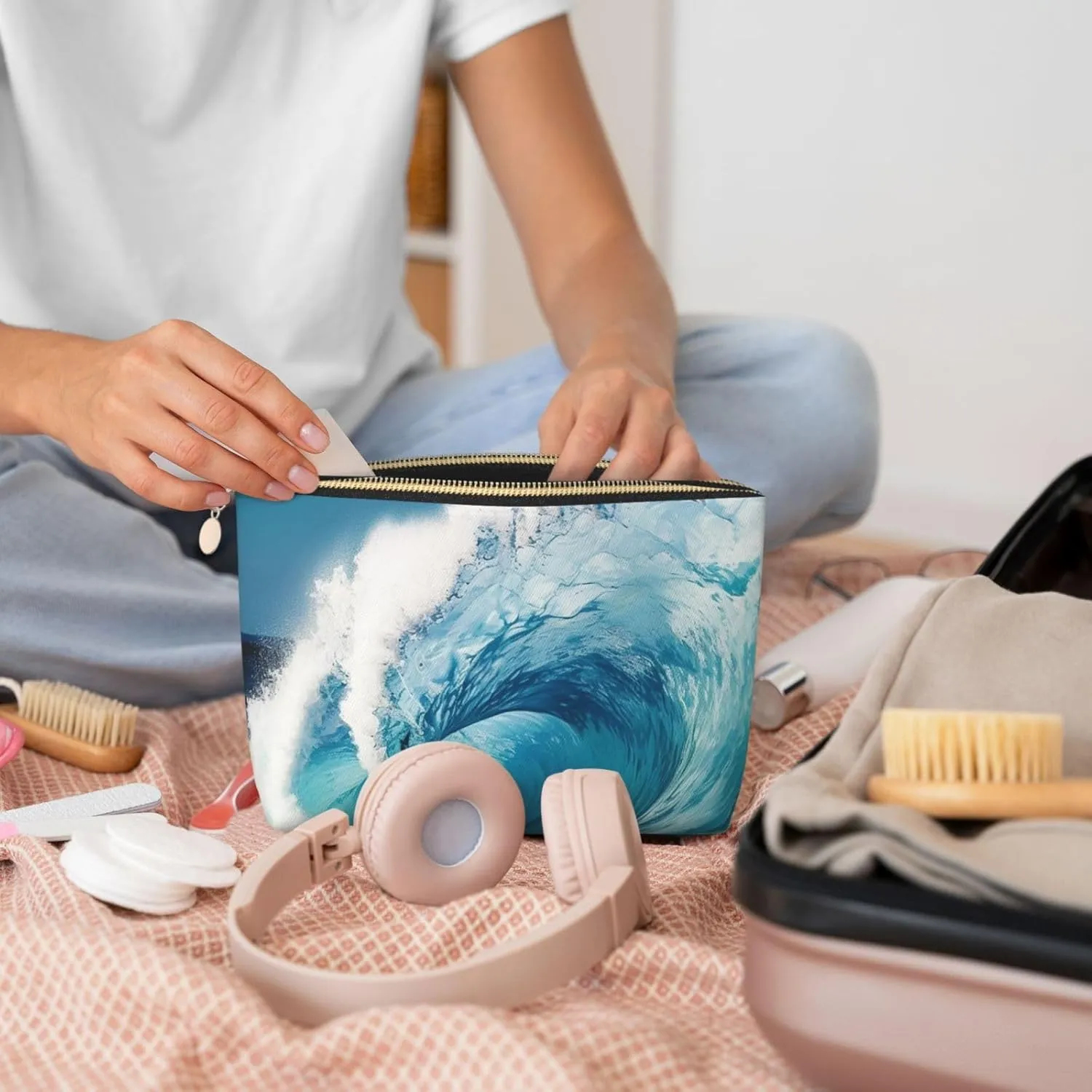 Toiletry Bag for Women Men Dopp Kit Travel Makeup Bag Ocean Wave Make Up Organizers Cosmetic Bag