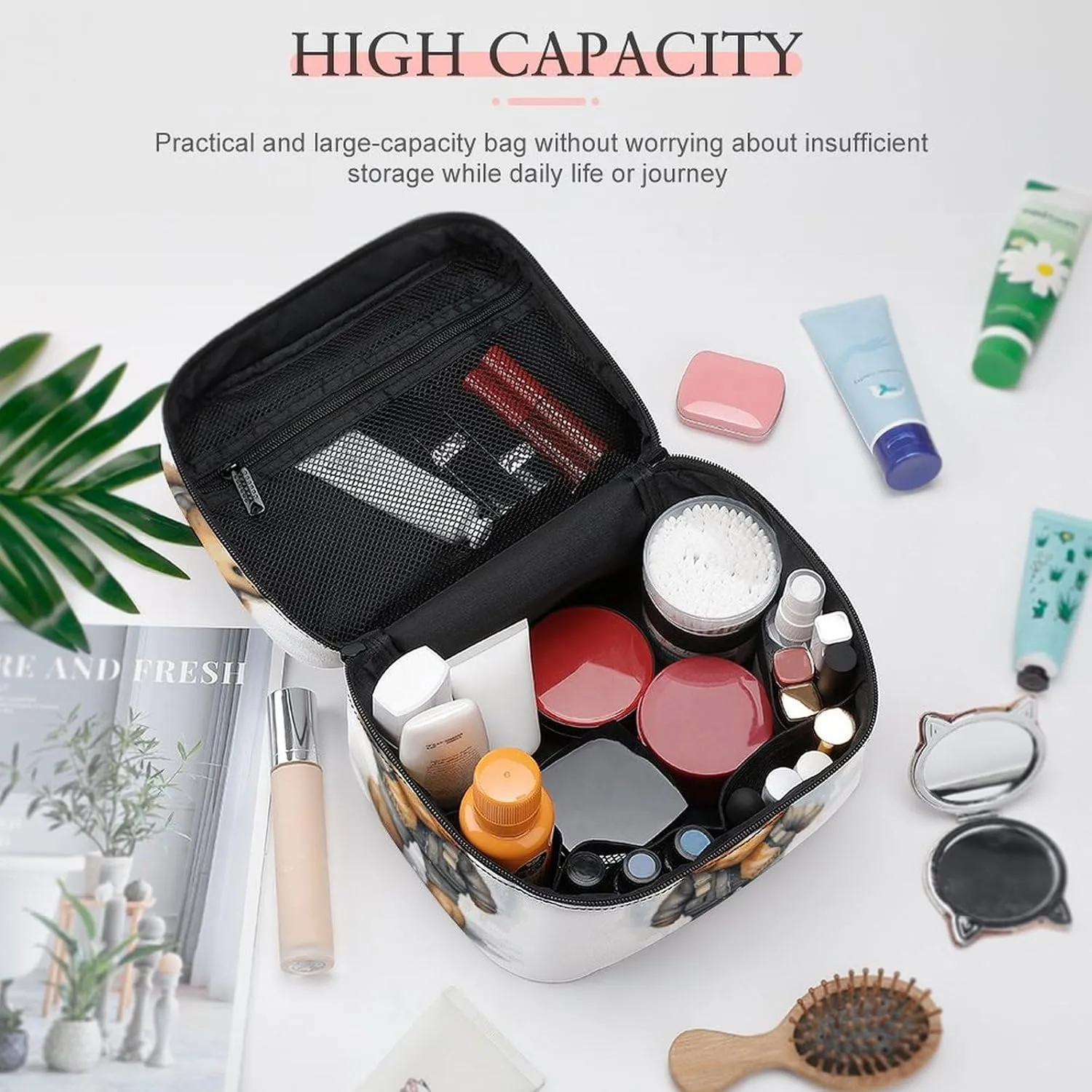 Travel Toiletry Bag for Women And Men,Cute Bear Toiletry Organizer, Makeup Bag Travel Organizer for Shampoo,Toiletries