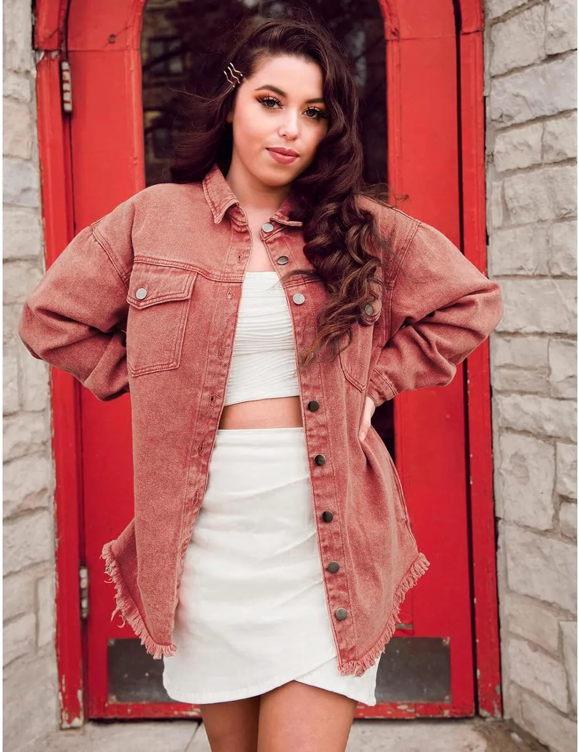 Vetinee Women’s Oversized Button Up Frayed Hem Shacket Long Sleeve Pockets Denim Jean Jacket