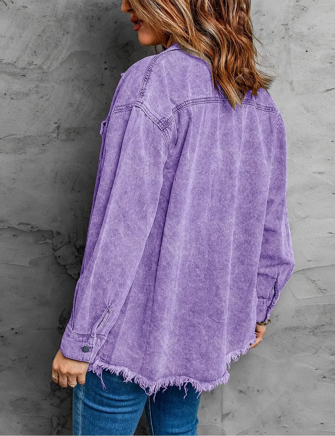 Vetinee Women’s Oversized Button Up Frayed Hem Shacket Long Sleeve Pockets Denim Jean Jacket