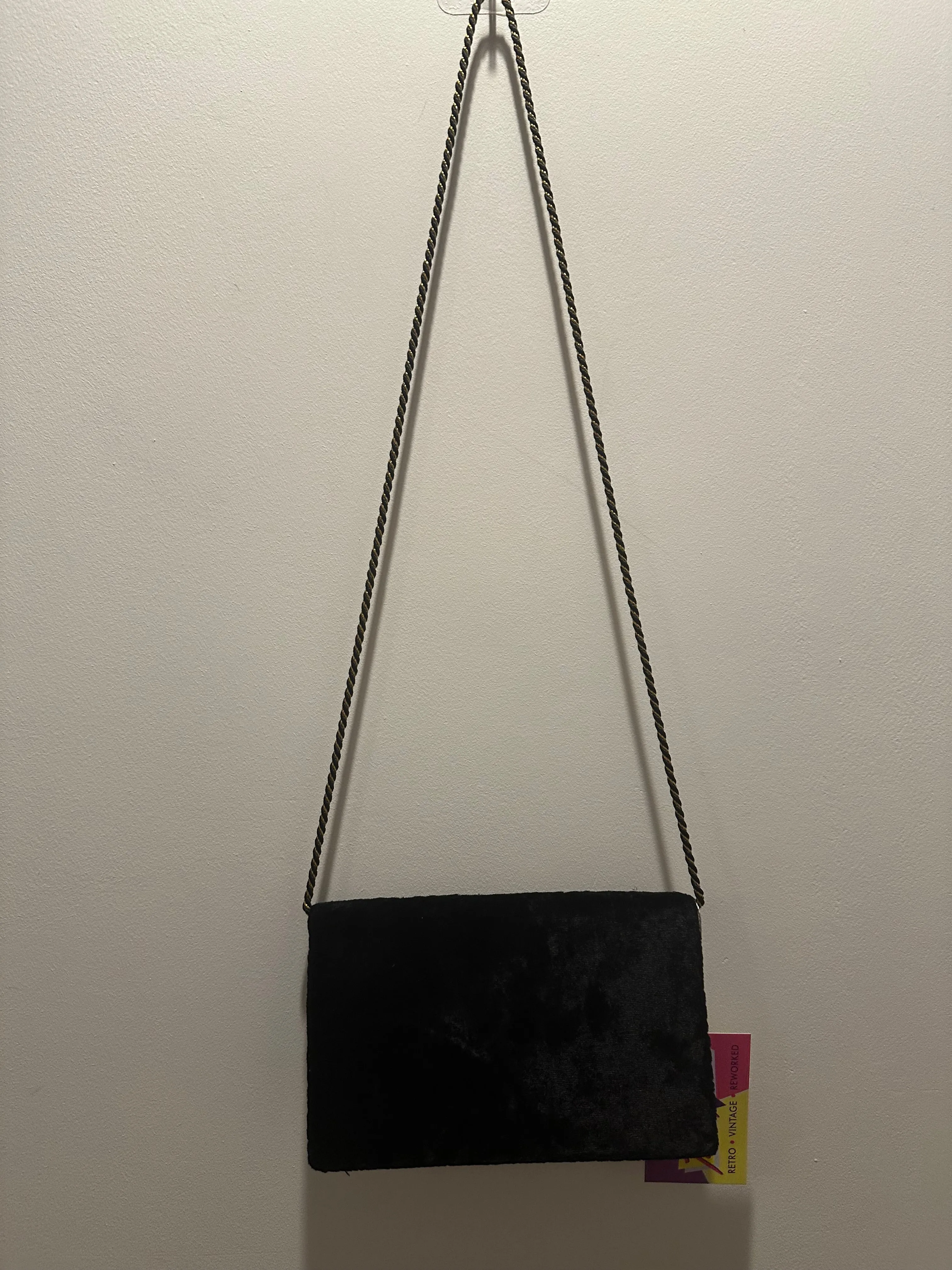 Vintage 50s embellished handbag. Black velvet bag. Evening/ glam.