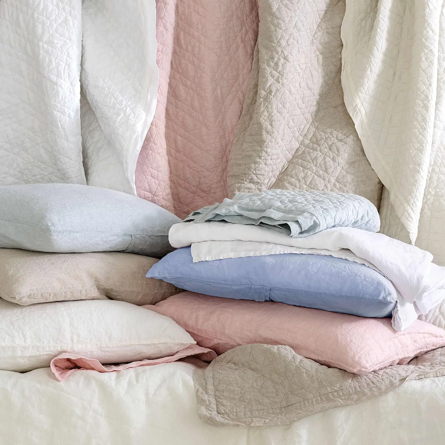 Washed Linen White Quilt, King Size, White Solid Pattern