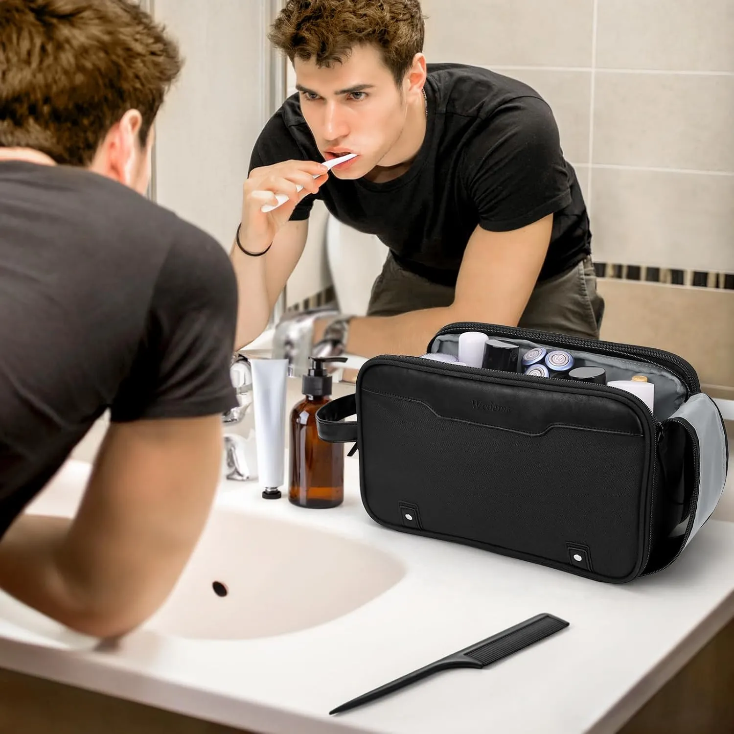 Wedama Toiletry Bag for Men, Large Hanging Travel Toiletry Bag, Extra Electronic Organizer Bag Waterproof Shaving Bag for Toiletries with PU Handle for Travel Business Trips Swim Camping, Black