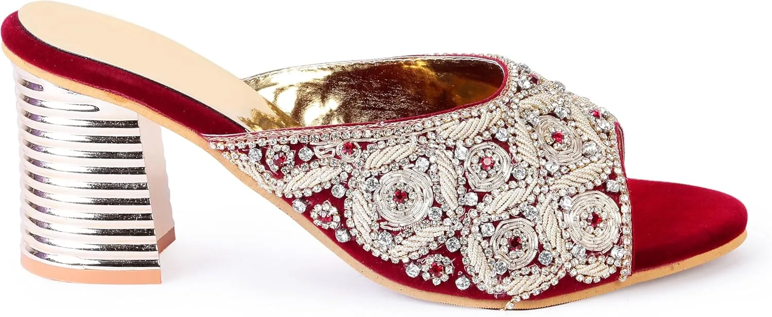 Women's Embroidered Block Heel Slip-On Sandals – Elegant Detailing Women's Red Velvet Embroidered Slip-On Sandals with Crystal Block Heels Stylish Open Toe Party Mules