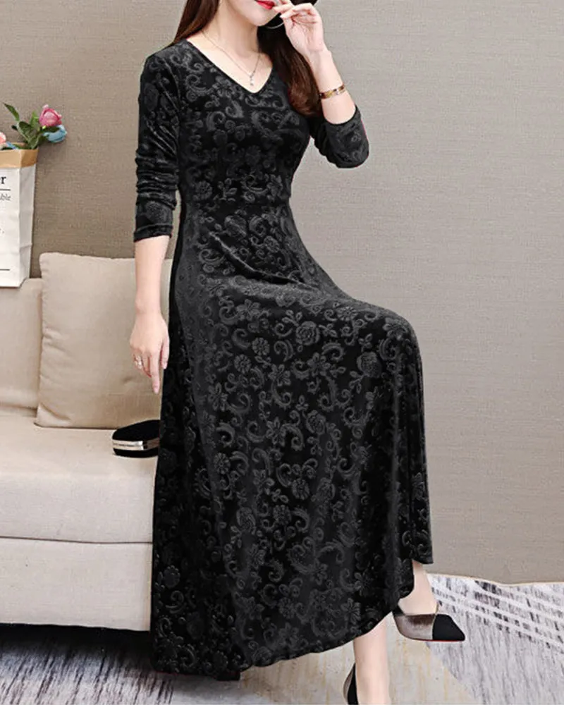 Women's Midi Dress - Velvet Jacquard - A-Line Fit - V-Neck - Three-Quarter Sleeve Elegant Wear