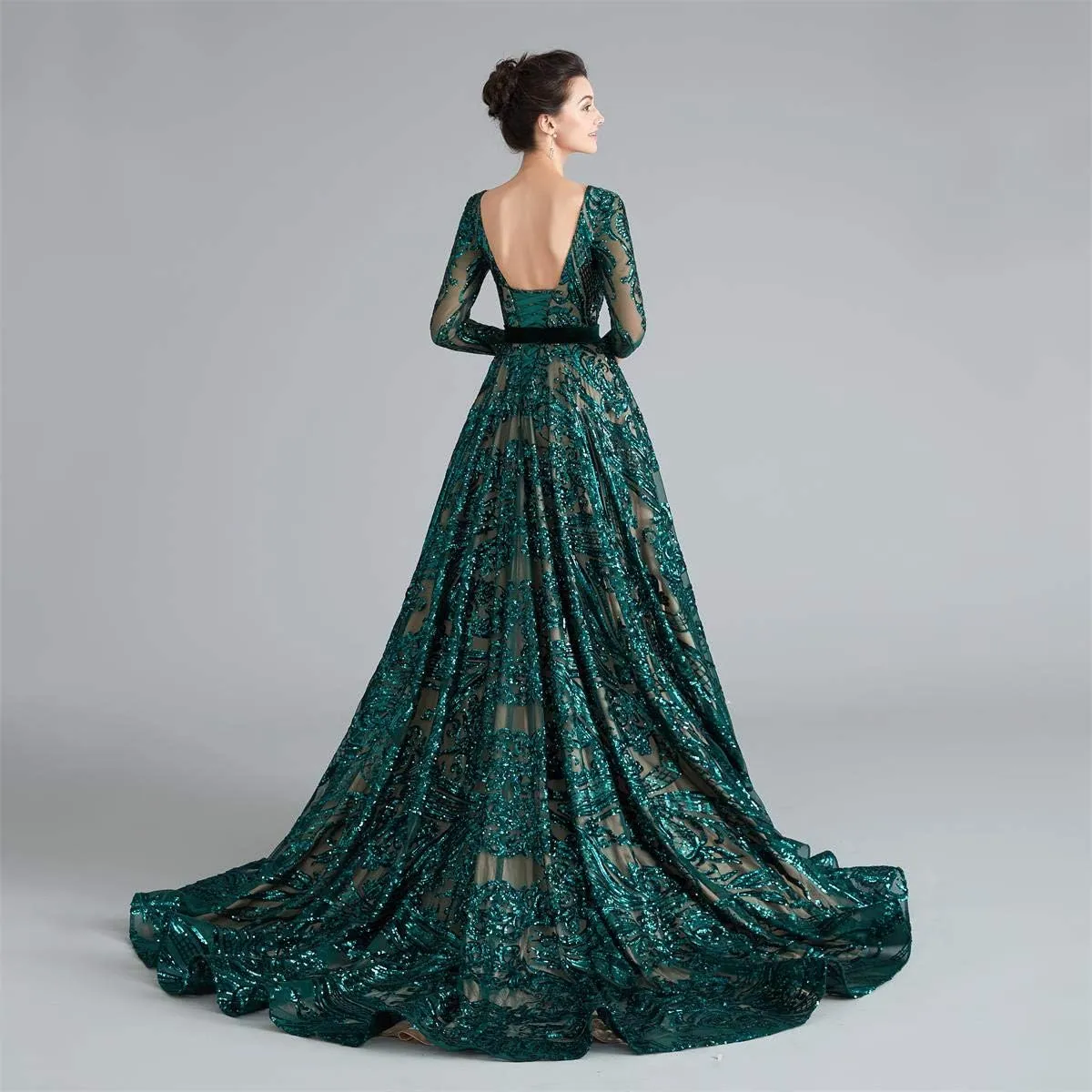 Women's Sequin Long Sleeves Formal Evening Dress Luxurious Chapel Train Prom Party Gowns