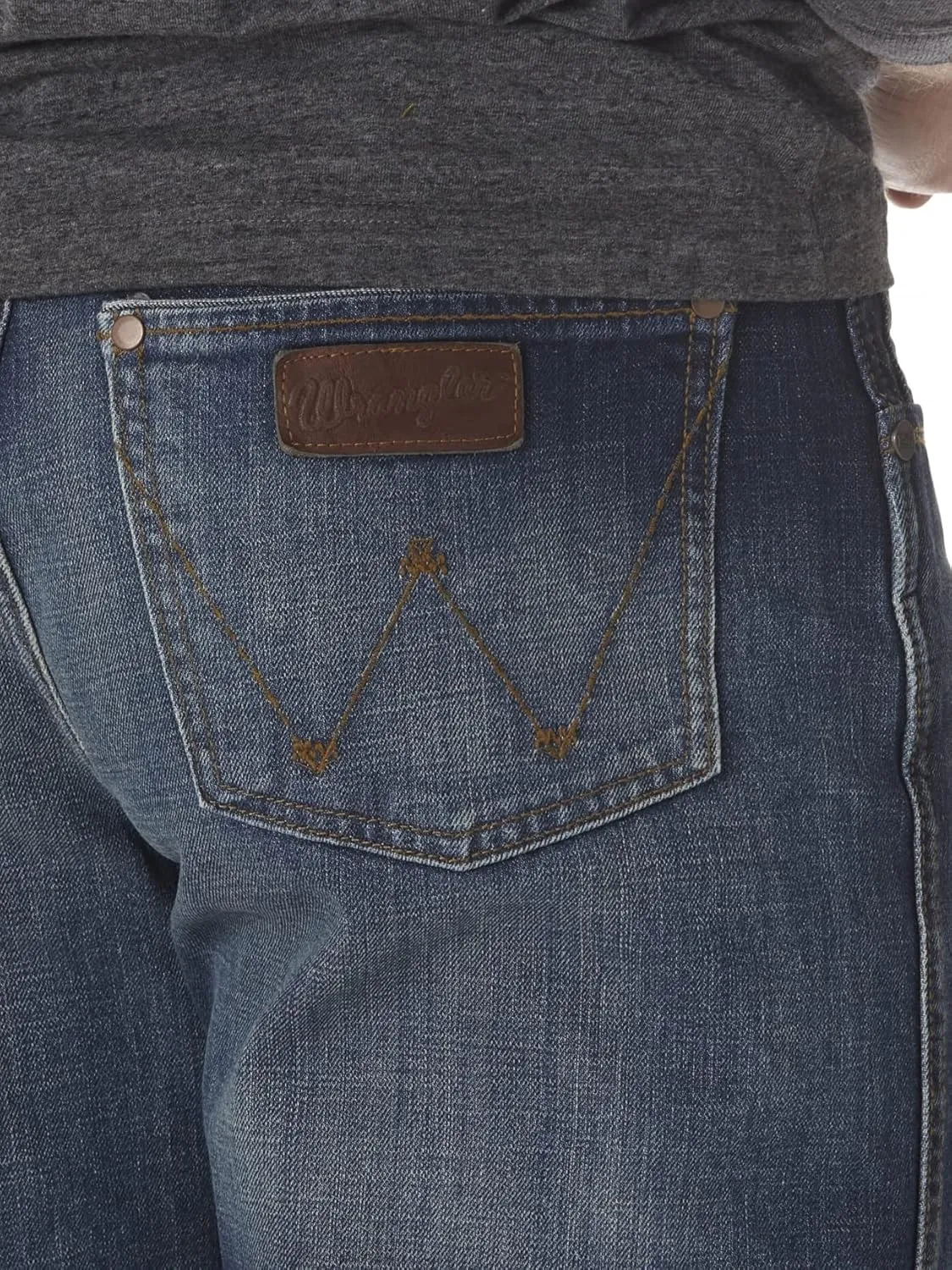 Wrangler Men's Retro Relaxed Fit Bootcut Jeans